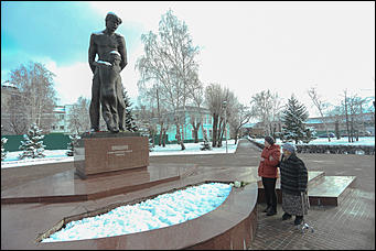 30 октября 2017 г., Барнаул. Екатерина Смолихина   Барнаульцы почтили память жертв политических репрессий