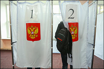 10 сентября 2017 г, Барнаул. Екатерина Смолихина   Шторки, бюллетени и колбаса: как в Барнауле прошел Единый день голосования