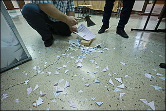 10 сентября 2017 г, Барнаул. Екатерина Смолихина   Шторки, бюллетени и колбаса: как в Барнауле прошел Единый день голосования