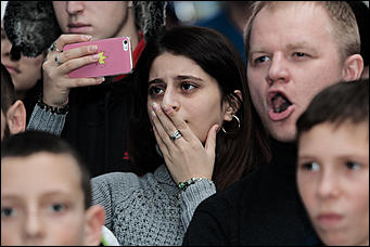 12 декабрь 2016 г., Барнаул © Амител Вячеслав Мельников   Левый – коронный, правый – похоронный. Встреча томских и алтайских кикбоксеров на ринге ТЦ "Арена". Фоторепортаж 