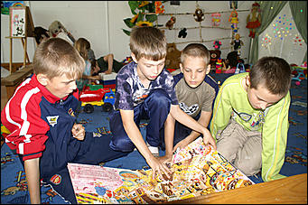 21 июня 2007 г., Барнаул   В детских загородных лагерях Барнаула начался летний сезон