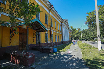 10 августа 2018 г., Барнаул. Екатерина Смолихина   Площадь преткновения: как историческая часть Барнаула теряет свой облик