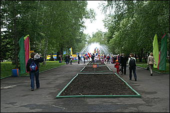 1 июня 2010 г., Барнаул   Празднование Дня защиты детей в Барнауле