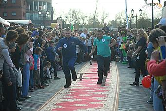 16 сентября 2017 г., Барнаул. Екатерина Смолихина   "Арбат", чумовой оркестр и "Корни": как барнаульцы отгуляли День города