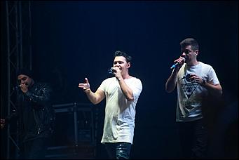 16 сентября 2017 г., Барнаул. Екатерина Смолихина   "Арбат", чумовой оркестр и "Корни": как барнаульцы отгуляли День города