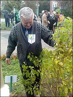 17 сентября 2009 г., Барнаул   Закладка "Аллеи будущего" в Барнауле