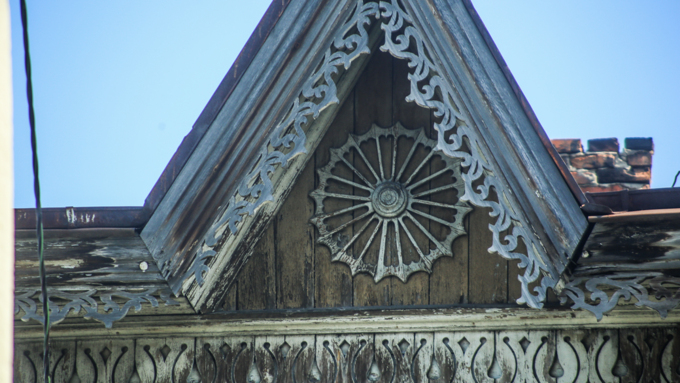 28 августа 2019 г., Барнаул. Екатерина Смолихина   Барнаул в деталях. Фотопрогулка по деревянному центру столицы