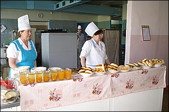 14 июня 2007 г., Барнаул   Первый сезон в детских оздоровительных лагерях Барнаула