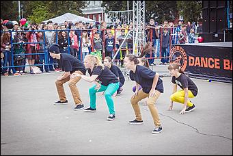 4 сентябрь 2013 г., Барнаул   DANCE Dень от DFM на площади Советов в Барнауле