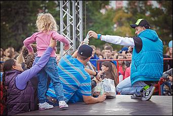 4 сентябрь 2013 г., Барнаул   DANCE Dень от DFM на площади Советов в Барнауле