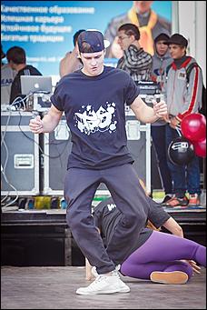 4 сентябрь 2013 г., Барнаул   DANCE Dень от DFM на площади Советов в Барнауле