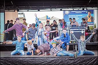 4 сентябрь 2013 г., Барнаул   DANCE Dень от DFM на площади Советов в Барнауле