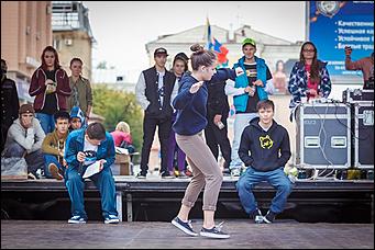 4 сентябрь 2013 г., Барнаул   DANCE Dень от DFM на площади Советов в Барнауле