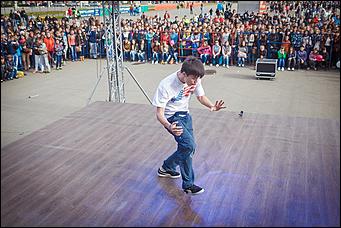 4 сентябрь 2013 г., Барнаул   DANCE Dень от DFM на площади Советов в Барнауле