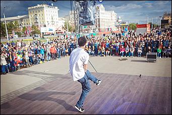 4 сентябрь 2013 г., Барнаул   DANCE Dень от DFM на площади Советов в Барнауле