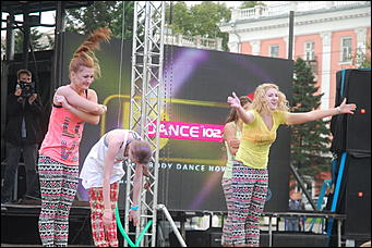 4 сентябрь 2013 г., Барнаул   DANCE Dень от DFM на площади Советов в Барнауле