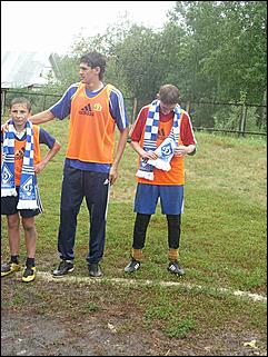 23 июля 2009 г., Барнаул   Футболисты барнаульского «Динамо» встретились с воспитанниками детских домов