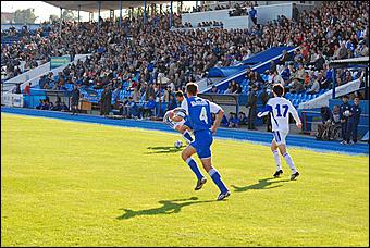 1 июля 2009 г., Барнаул   Матч 1/32 финала Кубка России по футболу 2009/10 «Динамо» – «Сибирь» – 0:2. Фото Андрея Денисюка