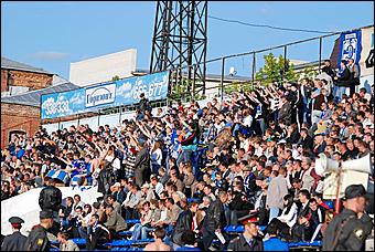 1 июля 2009 г., Барнаул   Матч 1/32 финала Кубка России по футболу 2009/10 «Динамо» – «Сибирь» – 0:2. Фото Андрея Денисюка