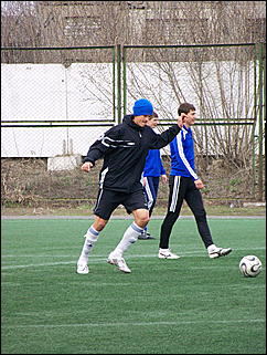 22 апреля 2009 г., Барнаул   Одна из последних тренировок барнаульского «Динамо» перед стартом в чемпионате России по футболе во втором дивизионе зоны «Восток»