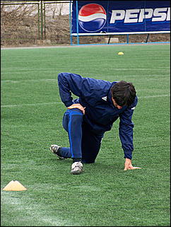 22 апреля 2009 г., Барнаул   Одна из последних тренировок барнаульского «Динамо» перед стартом в чемпионате России по футболе во втором дивизионе зоны «Восток»