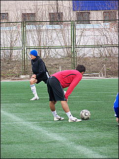 22 апреля 2009 г., Барнаул   Одна из последних тренировок барнаульского «Динамо» перед стартом в чемпионате России по футболе во втором дивизионе зоны «Восток»