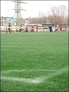 22 апреля 2009 г., Барнаул   Одна из последних тренировок барнаульского «Динамо» перед стартом в чемпионате России по футболе во втором дивизионе зоны «Восток»