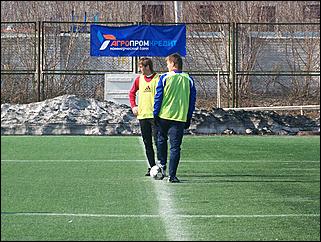 18 апреля 2010 г., Барнаул   Тренировочный матч барнаульского «Динамо» против своего молодежного состава