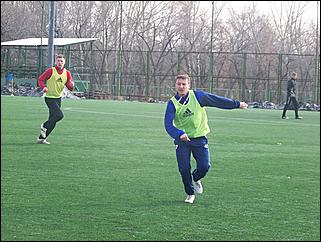 18 апреля 2010 г., Барнаул   Тренировочный матч барнаульского «Динамо» против своего молодежного состава