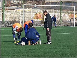 18 апреля 2010 г., Барнаул   Тренировочный матч барнаульского «Динамо» против своего молодежного состава