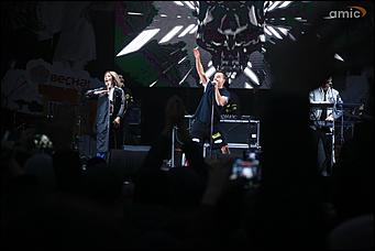 1 октября 2017 г., Барнаул. Екатерина Смолихина   Труба зовет: "Дискотека Авария" не по-детски зажгла в Барнауле