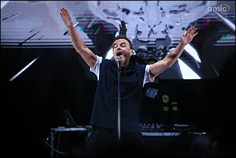 1 октября 2017 г., Барнаул. Екатерина Смолихина   Труба зовет: "Дискотека Авария" не по-детски зажгла в Барнауле