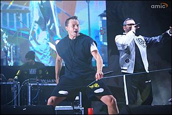 1 октября 2017 г., Барнаул. Екатерина Смолихина   Труба зовет: "Дискотека Авария" не по-детски зажгла в Барнауле