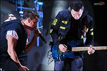 1 октября 2017 г., Барнаул. Екатерина Смолихина   Труба зовет: "Дискотека Авария" не по-детски зажгла в Барнауле