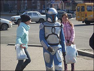 27 марта 2008 г., Барнаул   Необычная промоакция первого в Барнауле Компьютер-центра DNS