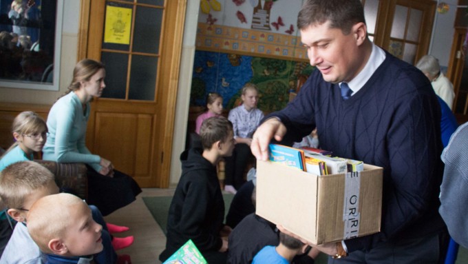 2 ноябрь 2016 г., Барнаул &copy;  Екатерина Шевырева   "Марафон добра". Жители Барнаула помогли воспитанникам детского центра  