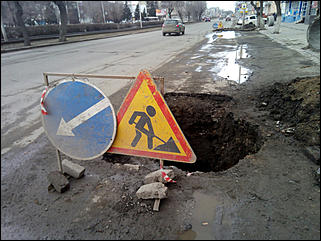 12 апреля 2018 г., Барнаул. Екатерина Смолихина   Весна идет – весне дорогу: улицы Барнаула после зимы