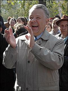 30 сентября 2006 г., Барнаул   Открытие мемориальной доски первой на Алтае студии телевидения 