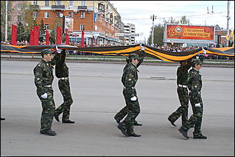 9 мая 2010 г., Барнаул   Празднование 65-летия Великой Победы в Барнауле