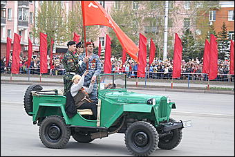 9 мая 2010 г., Барнаул   Празднование 65-летия Великой Победы в Барнауле