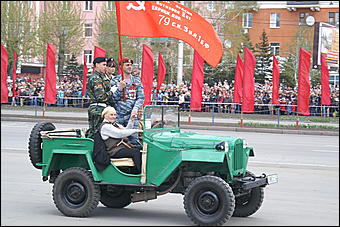 9 мая 2010 г., Барнаул   Празднование 65-летия Великой Победы в Барнауле