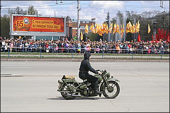 9 мая 2010 г., Барнаул   Празднование 65-летия Великой Победы в Барнауле