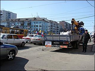 10 апреля 2010 г., Барнаул   "Операция дырка" активистов Drom.ru