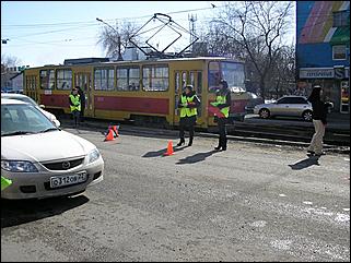 10 апреля 2010 г., Барнаул   "Операция дырка" активистов Drom.ru