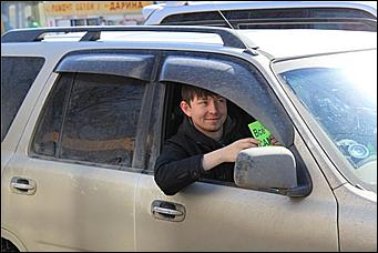 10 апреля 2010 г., Барнаул   "Операция дырка" активистов Drom.ru