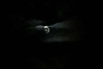 28 июля 2018 г., Барнаул. Екатерина Смолихина   "Кровавое" затмение в Барнауле 