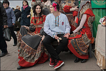 29 апрель 2016 г., Барнаул   Гастрономический фестиваль в Барнауле и какой пирог попал в Книгу рекордов России
