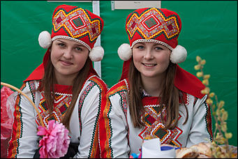 29 апрель 2016 г., Барнаул   Гастрономический фестиваль в Барнауле и какой пирог попал в Книгу рекордов России