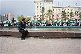 29 апрель 2016 г., Барнаул   Гастрономический фестиваль в Барнауле и какой пирог попал в Книгу рекордов России