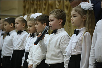 25 мая 2018 г., Барнаул. Екатерина Смолихина   Банты, слезы и селфи: "Последний звонок" прошел в Барнауле